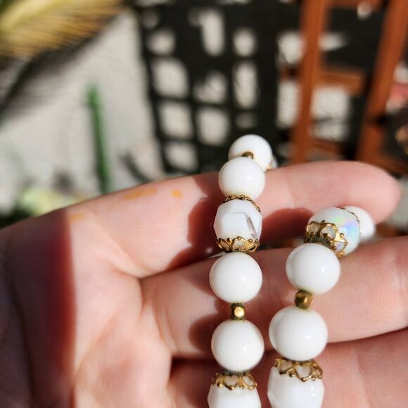 Vtg Jonne Necklace House of Schrager 1950s Milk Glass Givre AB Faceted Retro Mod - Picture 10 of 15